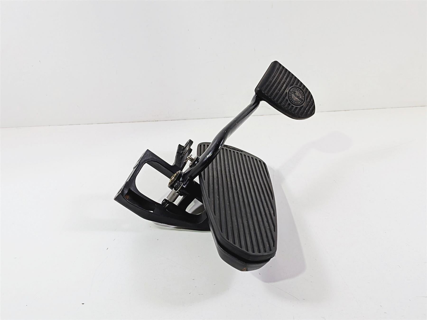 2015 Indian Chieftain Right Front Floor Board & Brake Pedal 5138848 1019864-Mototech271