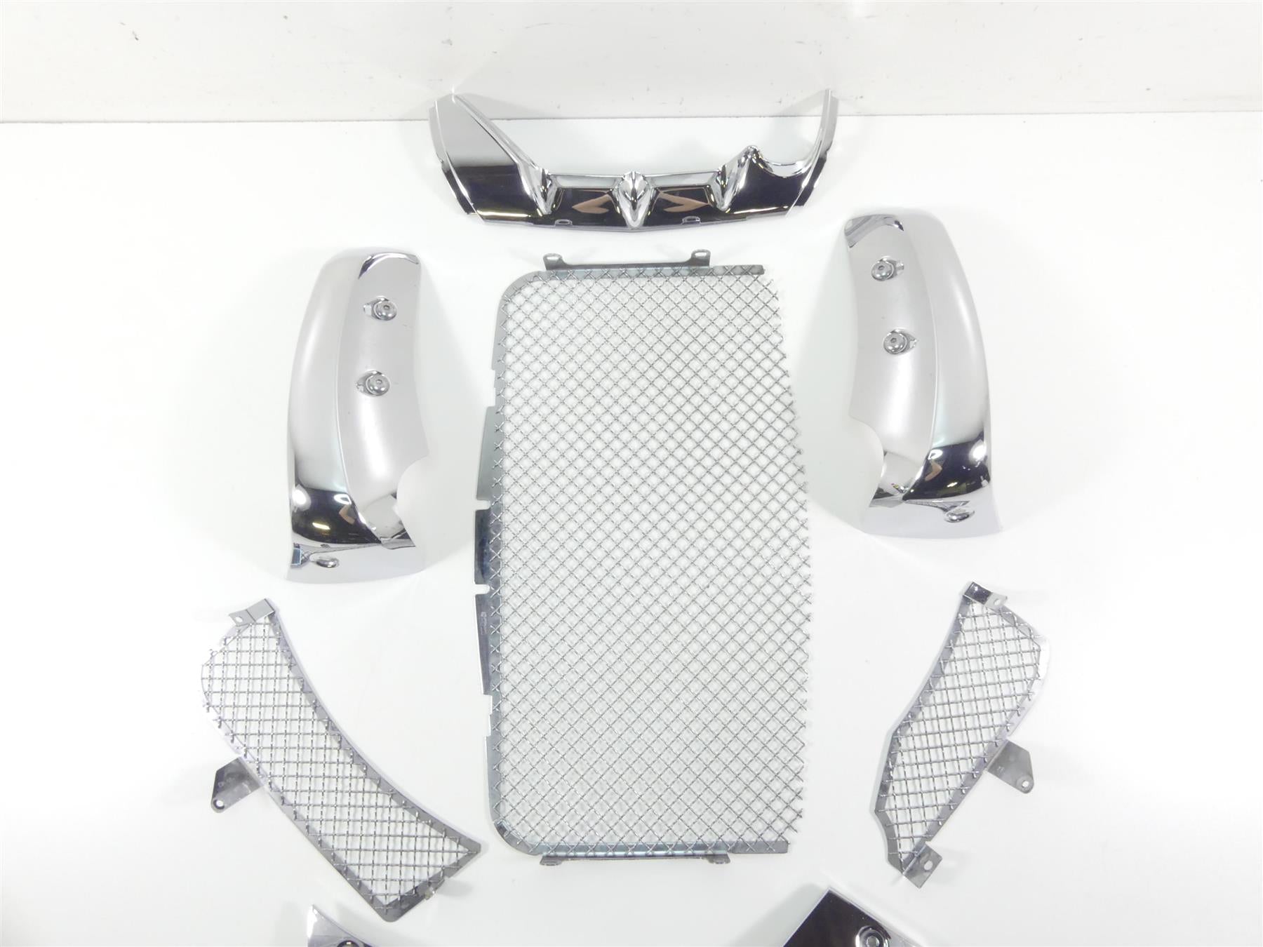 2013 Triumph Rocket 3 Touring Radiator Chrome Fairing Covers T2108413 T2108414 {{ shop.shopifyCountryName }} - Mototech271
