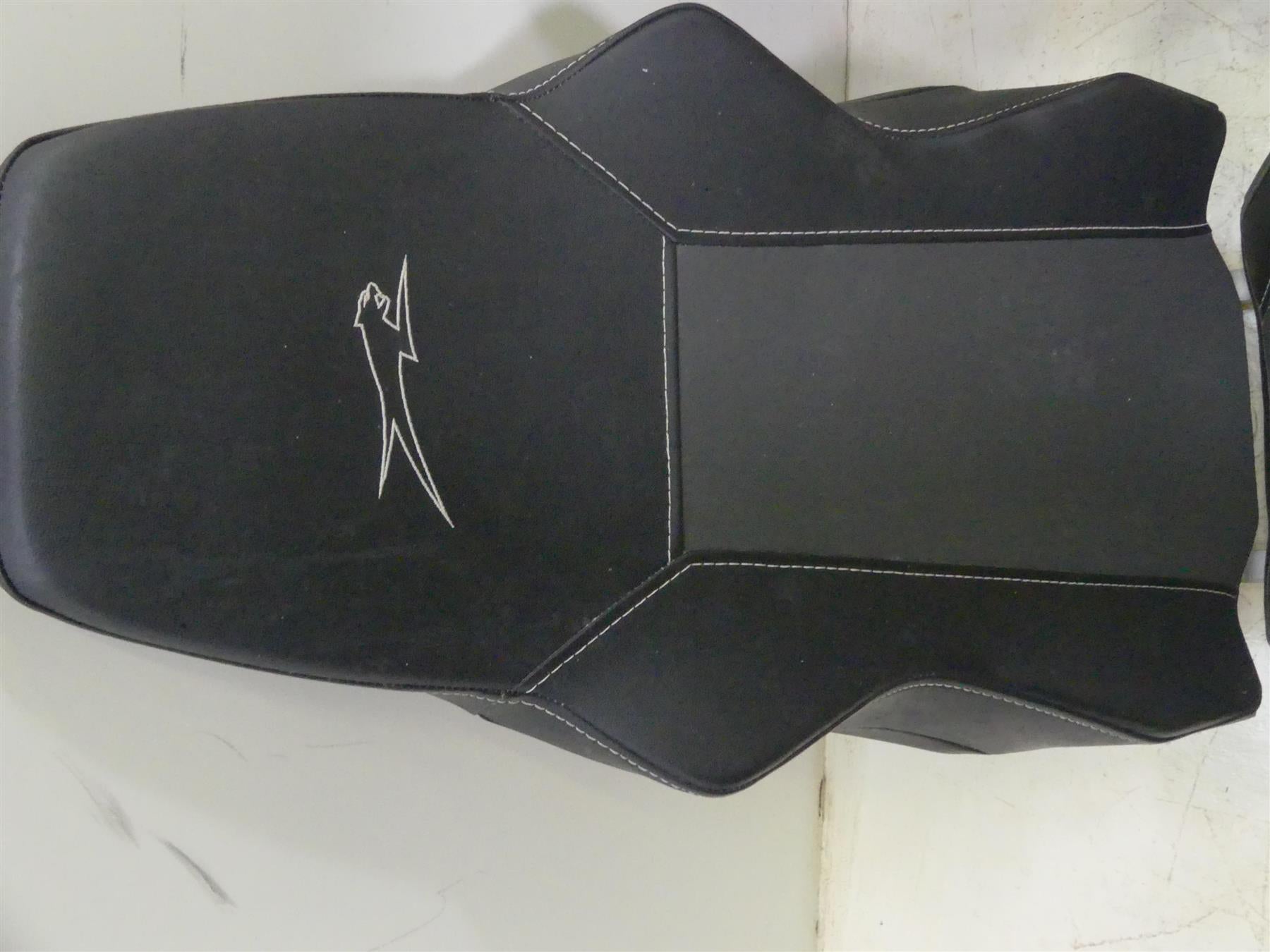 2015 Arctic Wild Cat 700 Sport LTD Driver Passenger Seat Set 5506-215 {{ shop.shopifyCountryName }} - Mototech271