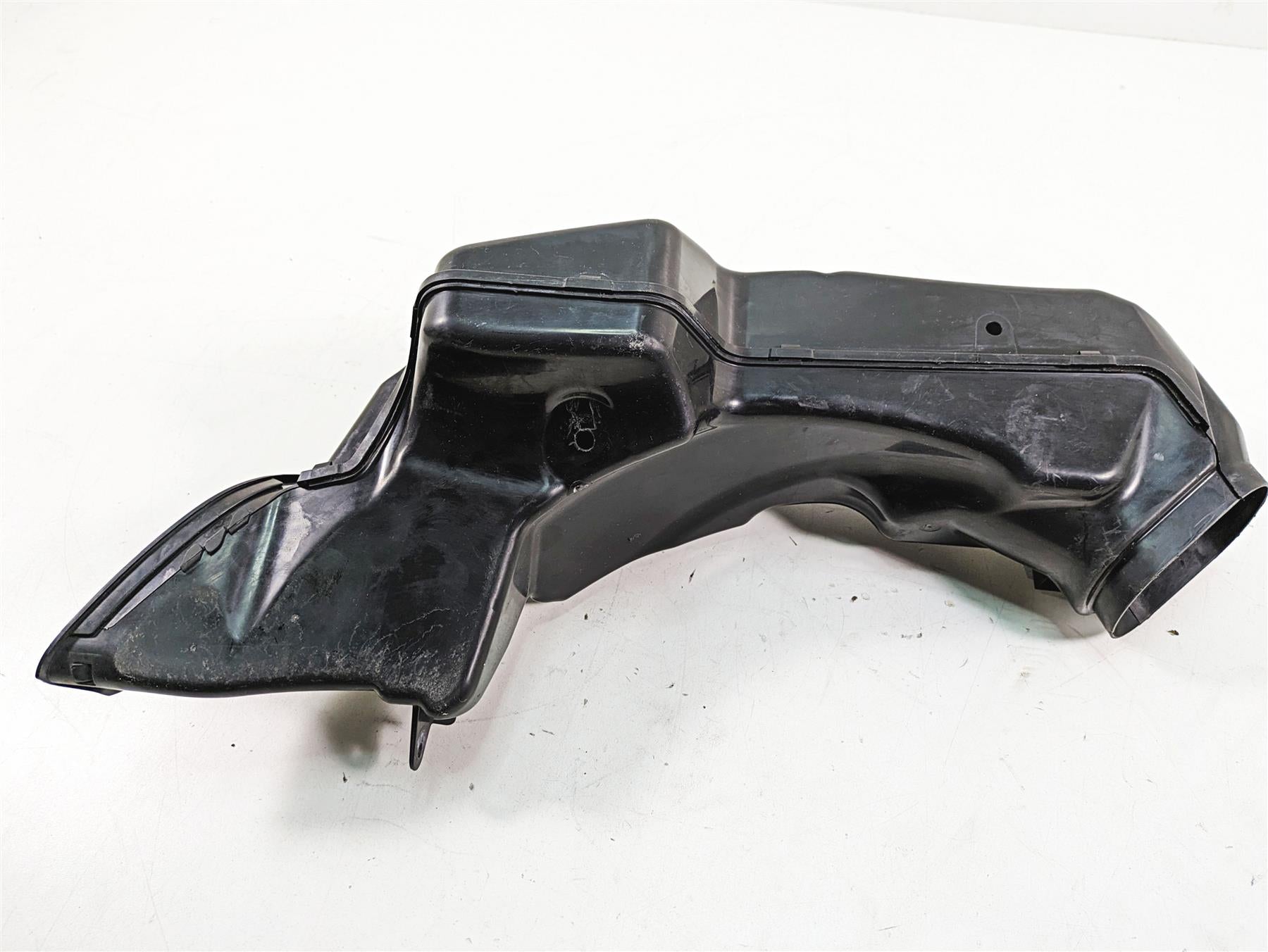 2009 Suzuki GSXR750 K9 Left Air Scoop Duct Ram Intake 94430-37H00 {{ shop.shopifyCountryName }} - Mototech271