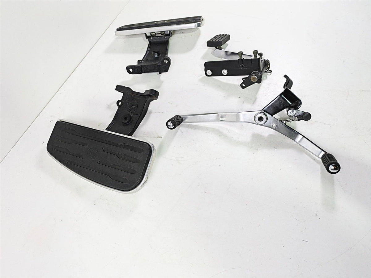 2008 Yamaha XVZ1300 Royal Star Front Floorboard Shifter Brake Pedal 4XY-27410-10 {{ shop.shopifyCountryName }} - Mototech271