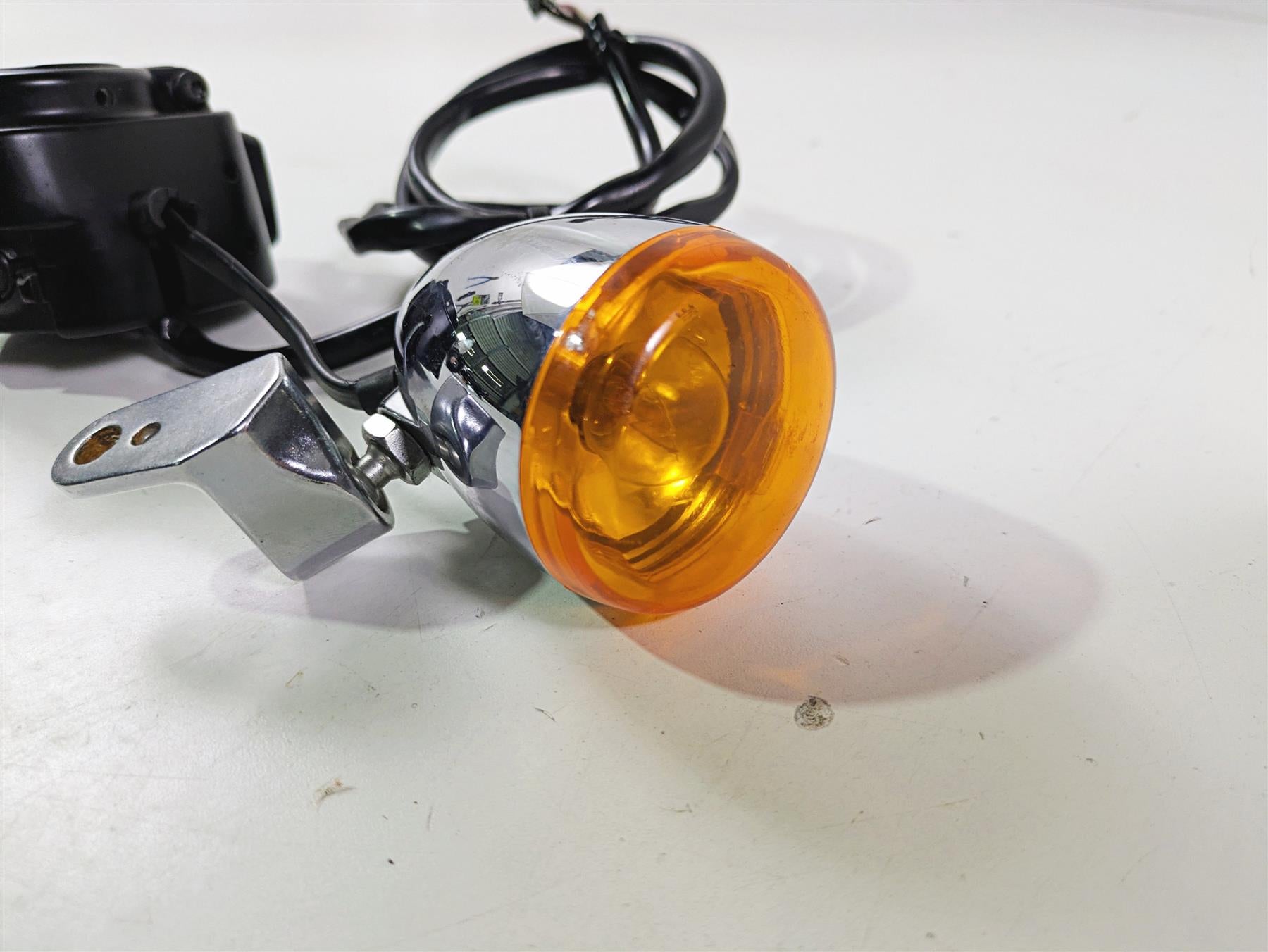 2015 Harley FXDF Dyna Fat Bob Left Hand Control Switch Light Blinker 72943-12A {{ shop.shopifyCountryName }} - Mototech271