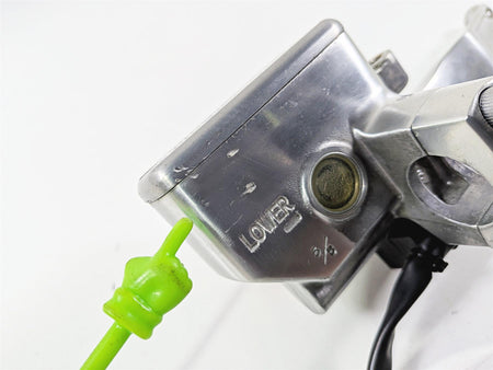 2006 Yamaha XVZ1300 Royal Star Front Brake Master Cylinder 4XY-W2587-01-00 {{ shop.shopifyCountryName }} - Mototech271