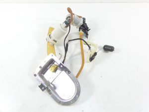 2009 Harley FXDF Dyna Fat Bob Fuel Gas Petrol Pump + Level Sender 75218-04D