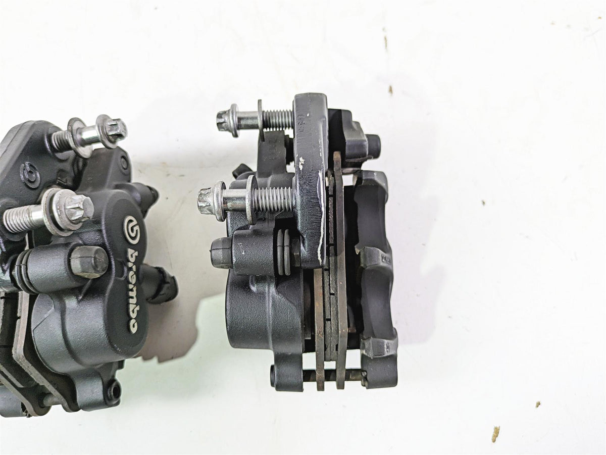 2017 BMW F800GS Adv K75 Brembo Front Brake Caliper Set 34117716715 34117716716 {{ shop.shopifyCountryName }} - Mototech271