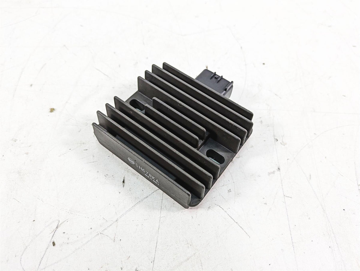 2013 MV Agusta F3 675 ERA Rectifier Voltage Regulator SH678KA 8000B3206 {{ shop.shopifyCountryName }} - Mototech271