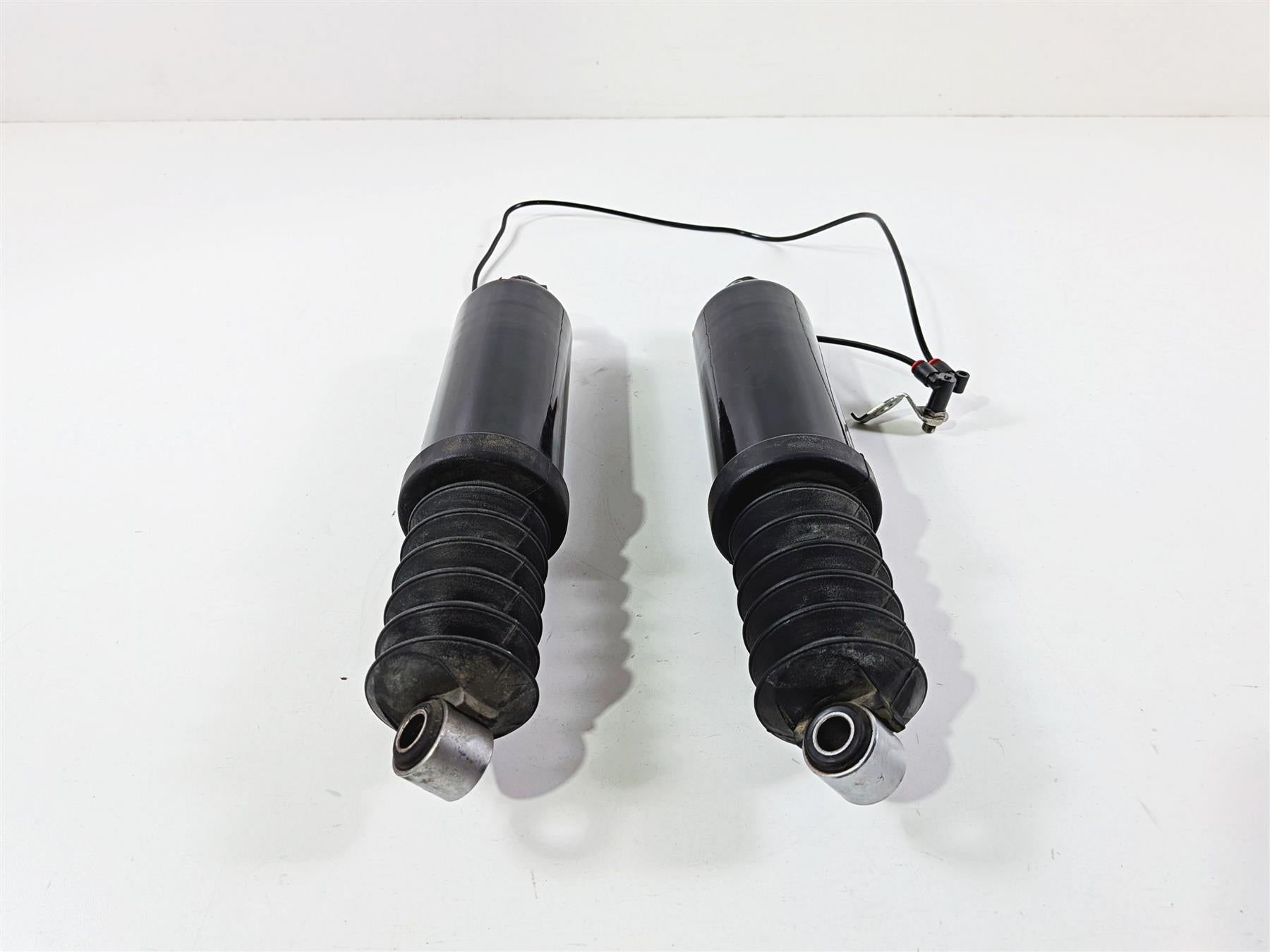 2011 Harley Touring FLHTCU CVO Electra Glide Rear Shock Damper 13" Set 54565-09-Mototech271