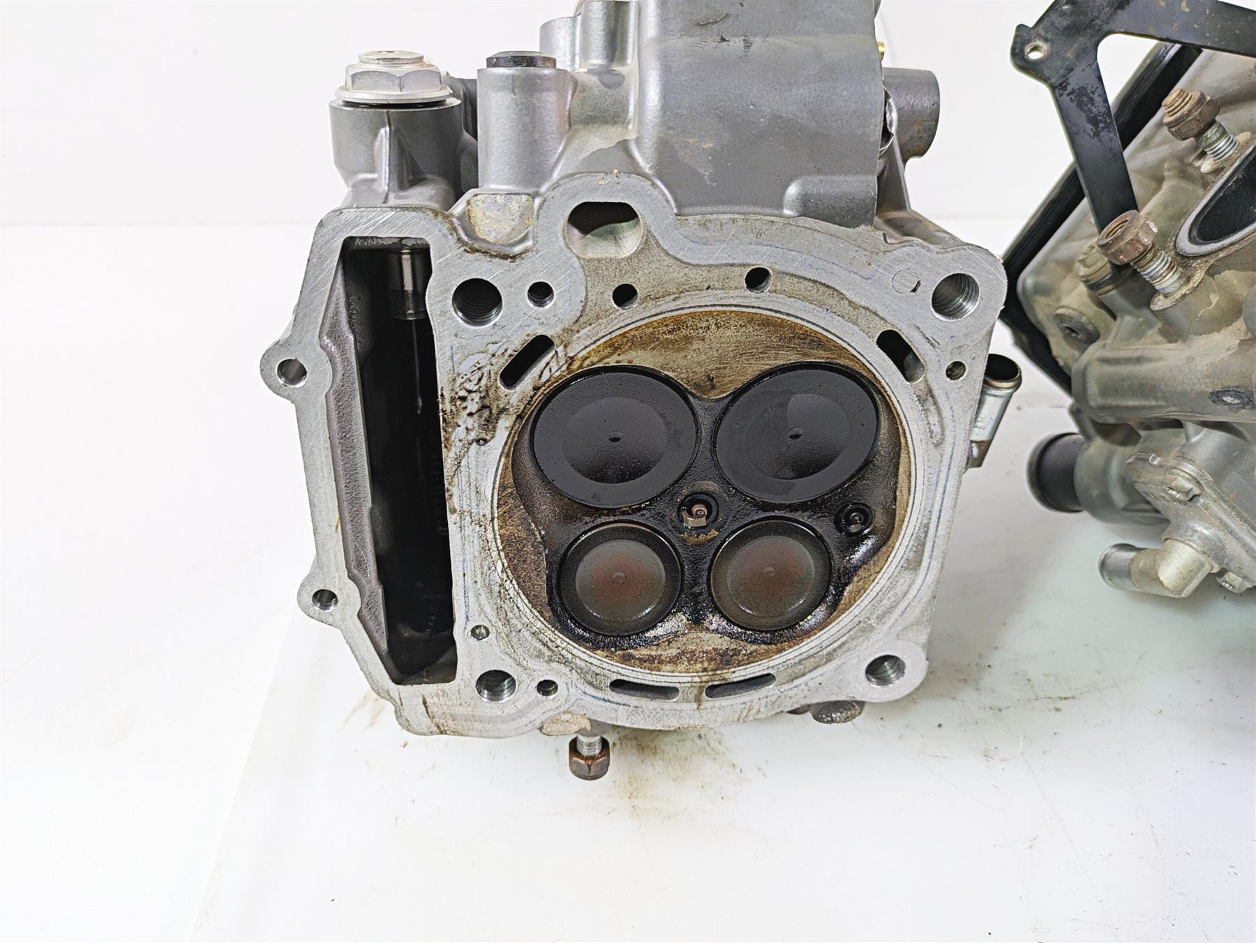 2020 KTM 1290 Super Adventure R Cylinderhead Cam Shaft Head Set 6073602014424 {{ shop.shopifyCountryName }} - Mototech271