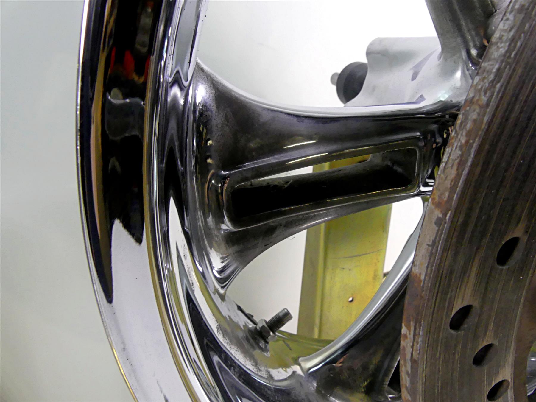 2011 Victory Cross Country Front Rear Chrome Cast Wheel Rim Set 1521383 1521384 {{ shop.shopifyCountryName }} - Mototech271