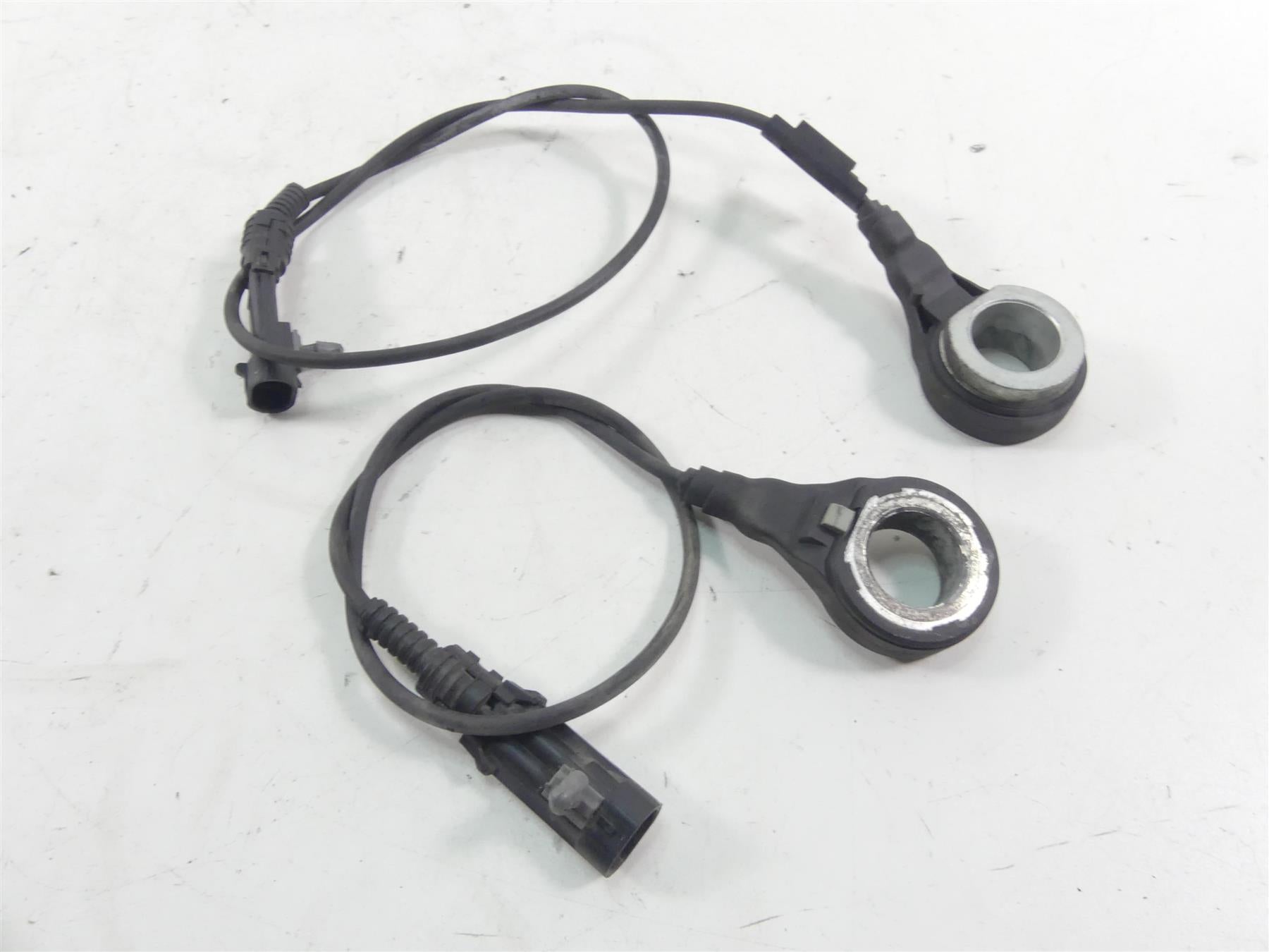 2012 Harley Touring FLHTK Electra Glide Abs Brake Wheel Sensor Set 40614-08 {{ shop.shopifyCountryName }} - Mototech271