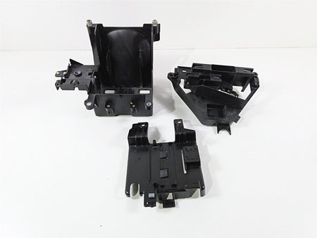 2014 Harley Touring FLHTK Electra Glide Battery & Electrical Holder 66000010A-Mototech271