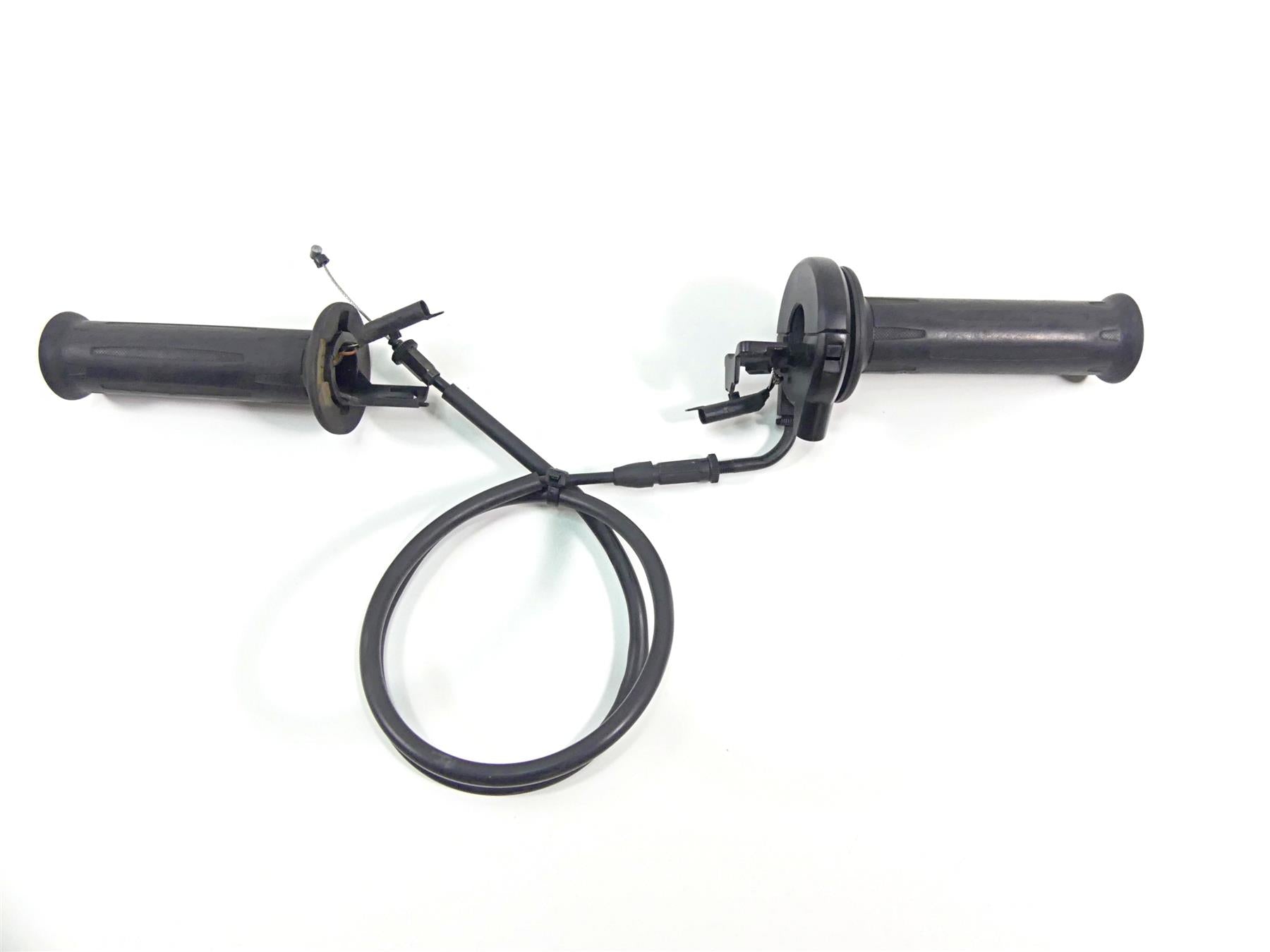2013 BMW F800GS STD K72 Left Right Heated Hand Grip Set 61317708227 61317708228 {{ shop.shopifyCountryName }} - Mototech271