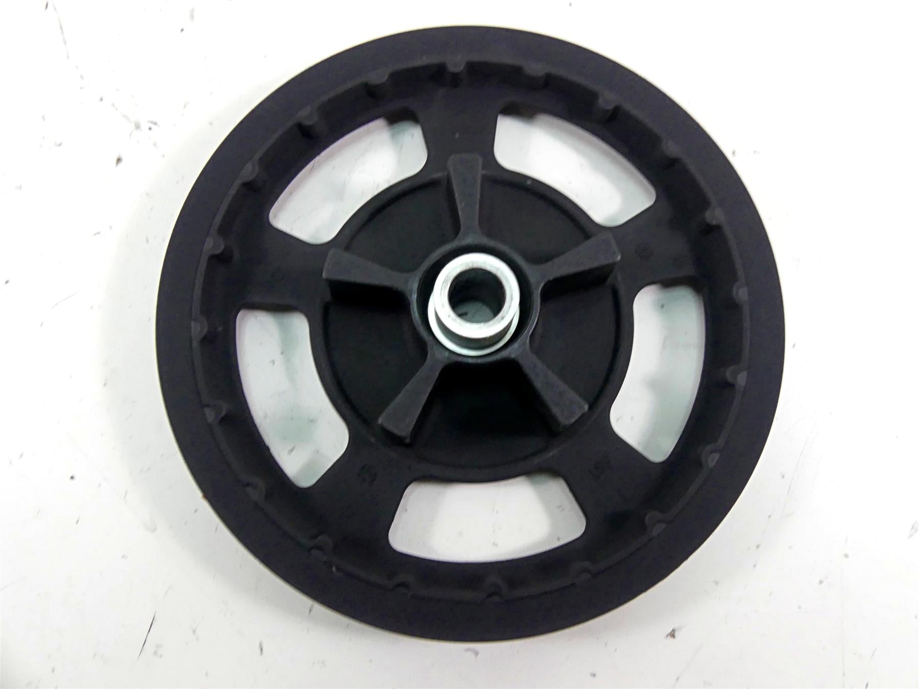 2010 Harley Touring FLHRC Road King Rear Drive Belt Pulley 68T 1" 37781-09 {{ shop.shopifyCountryName }} - Mototech271