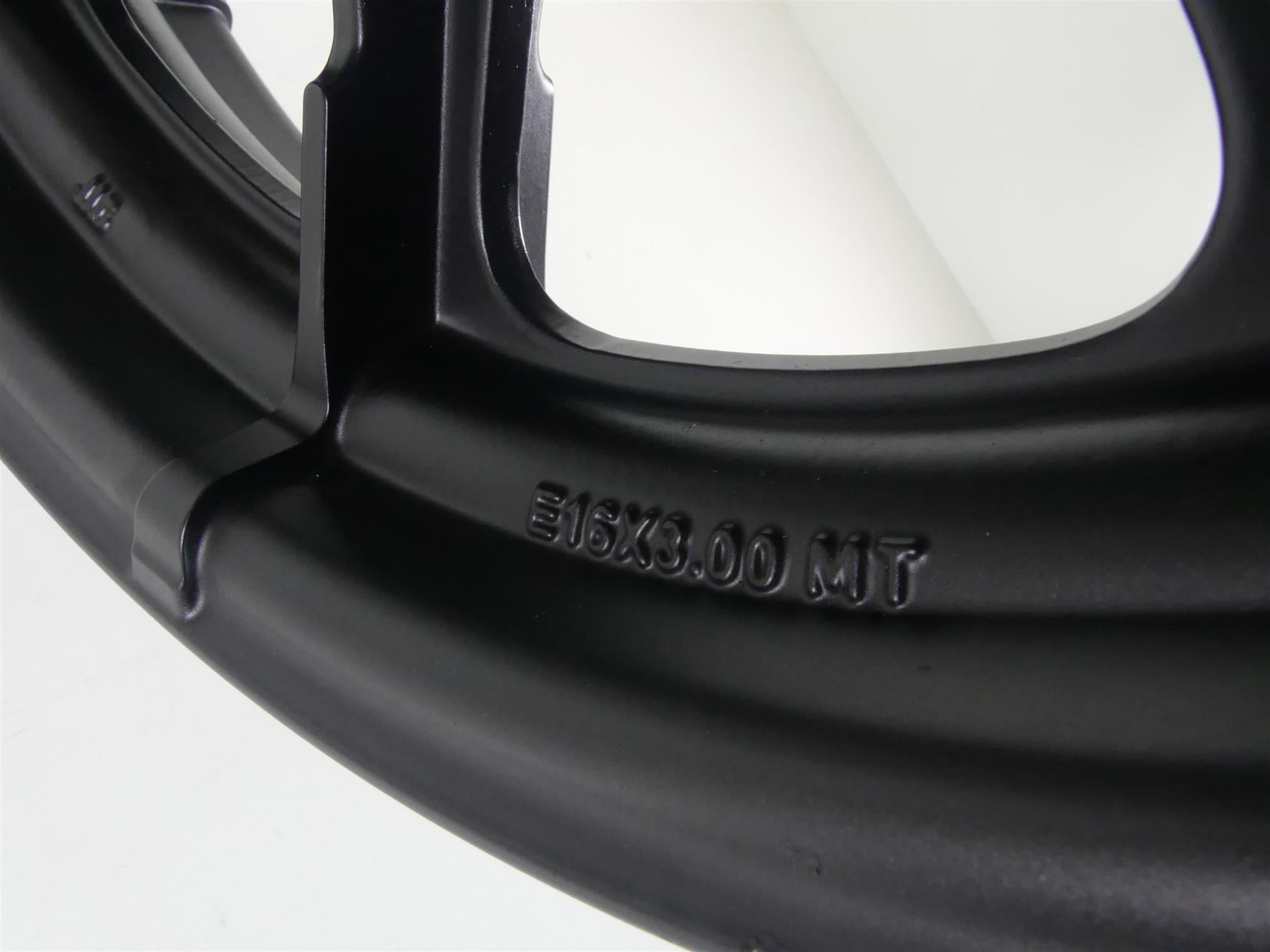 2020 Harley Sportster XL1200 NS Iron 16x3 Rear Wheel Rim 9 Spoke 40900644 {{ shop.shopifyCountryName }} - Mototech271