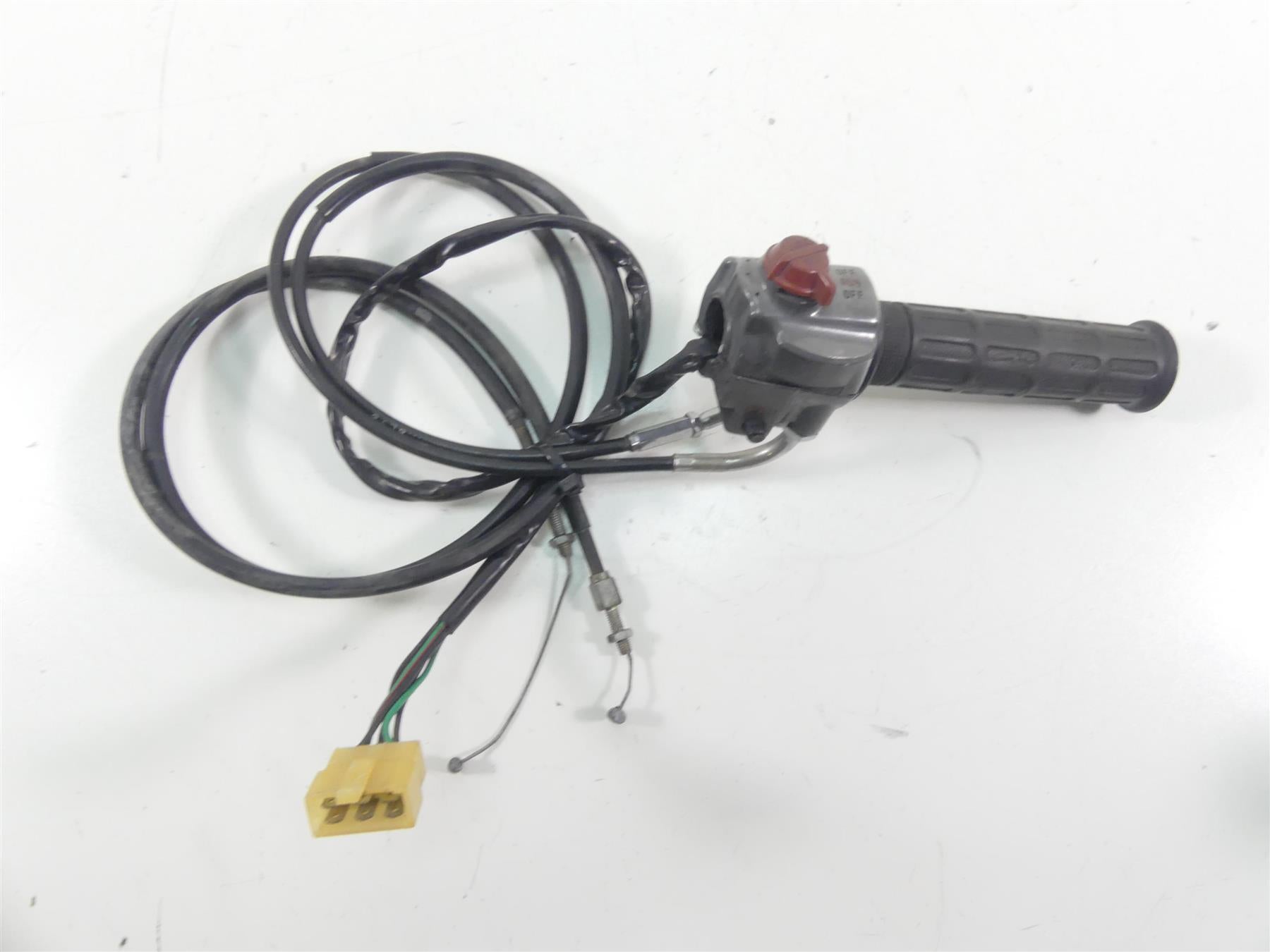 1977 Honda CB750 A Four Hondamatic Right Throttle Control Switch 35130-393-771 {{ shop.shopifyCountryName }} - Mototech271