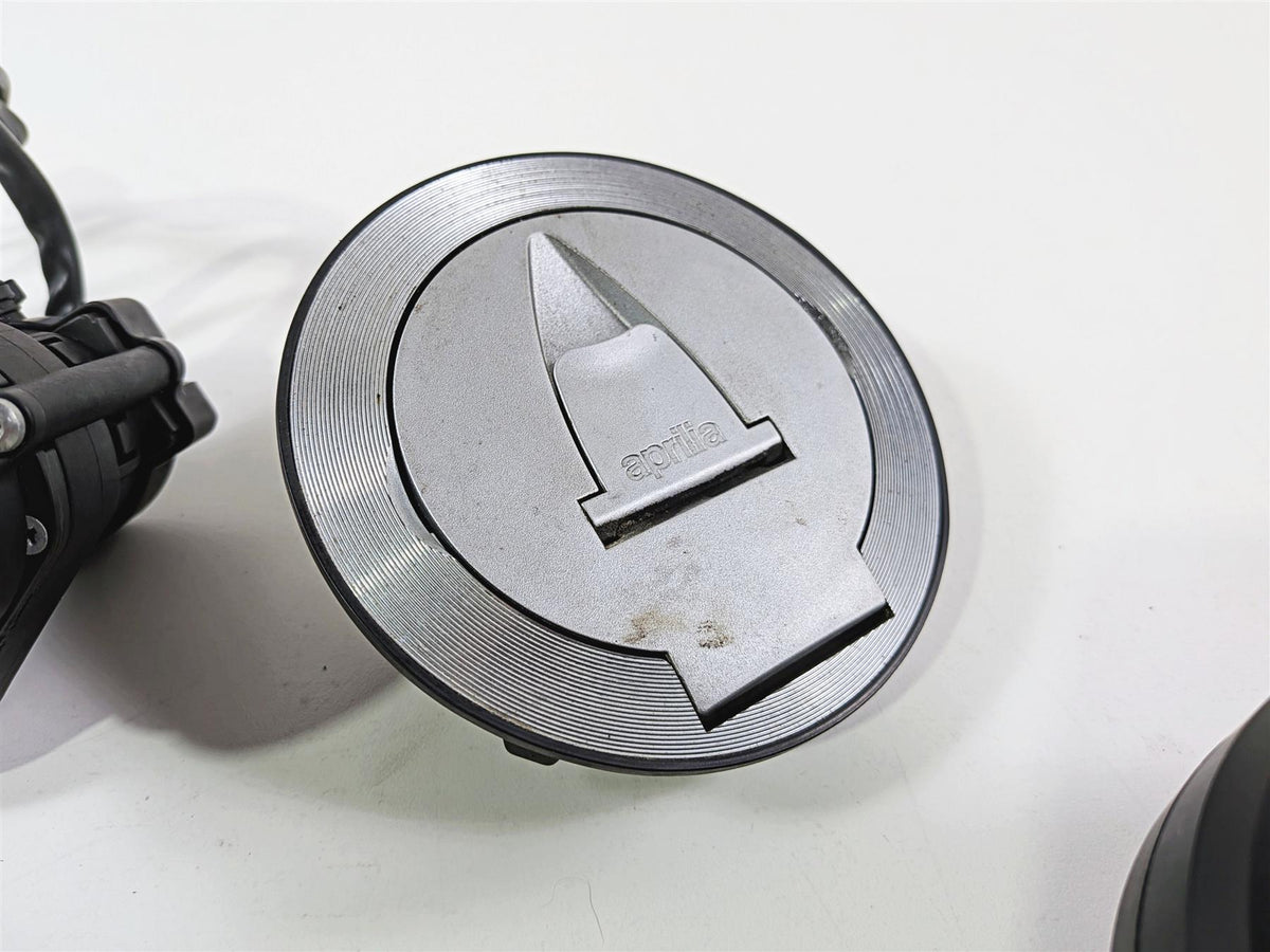 2016 Aprilia RSV 1100 Tuono V4 Factory Gauge Ignition Switch Set 2D000145 {{ shop.shopifyCountryName }} - Mototech271