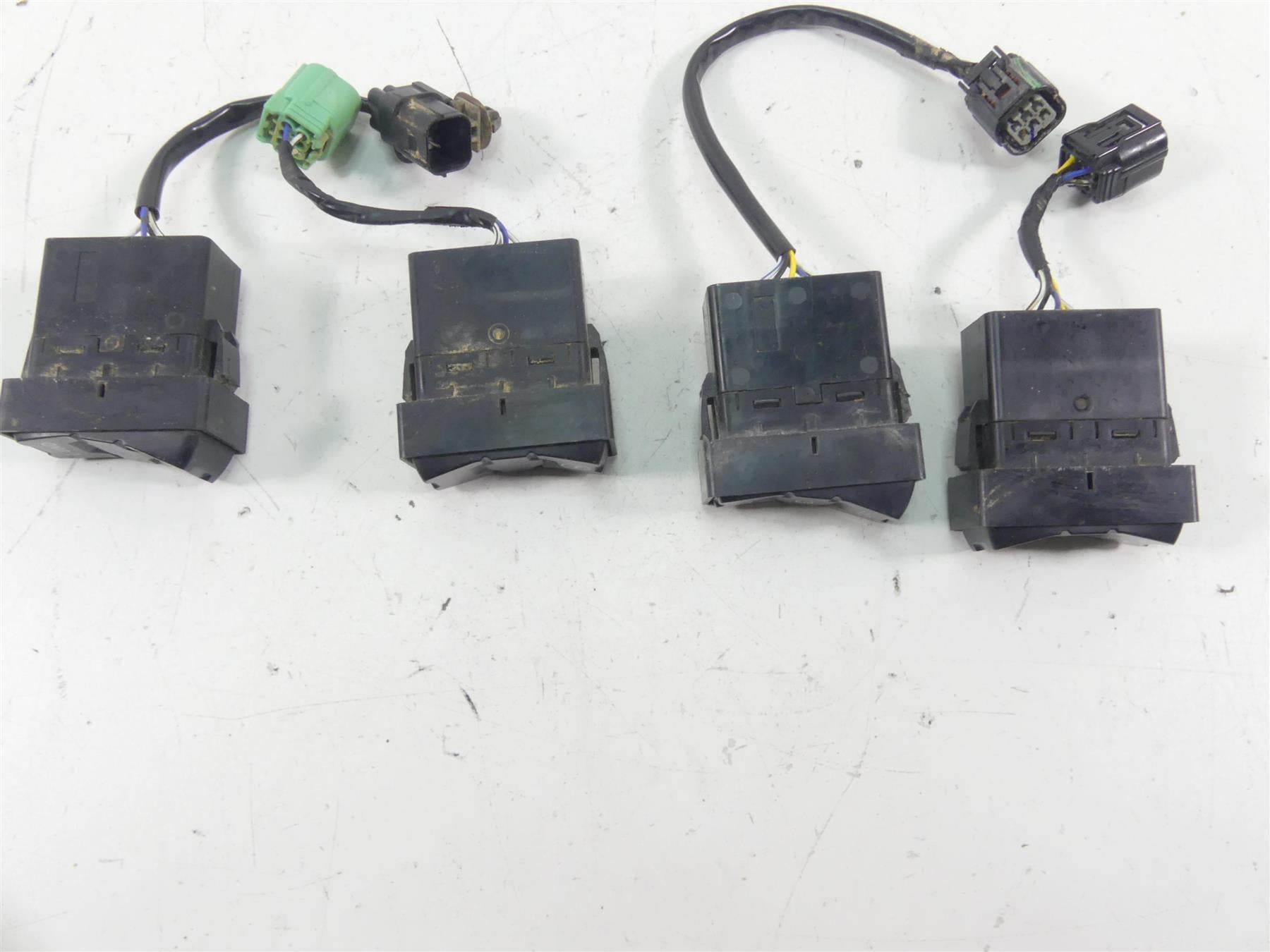 2020 Honda Talon S2X 1000X Ignition Light Awd Mode Switch Key Set 35100-HL6-A01 {{ shop.shopifyCountryName }} - Mototech271