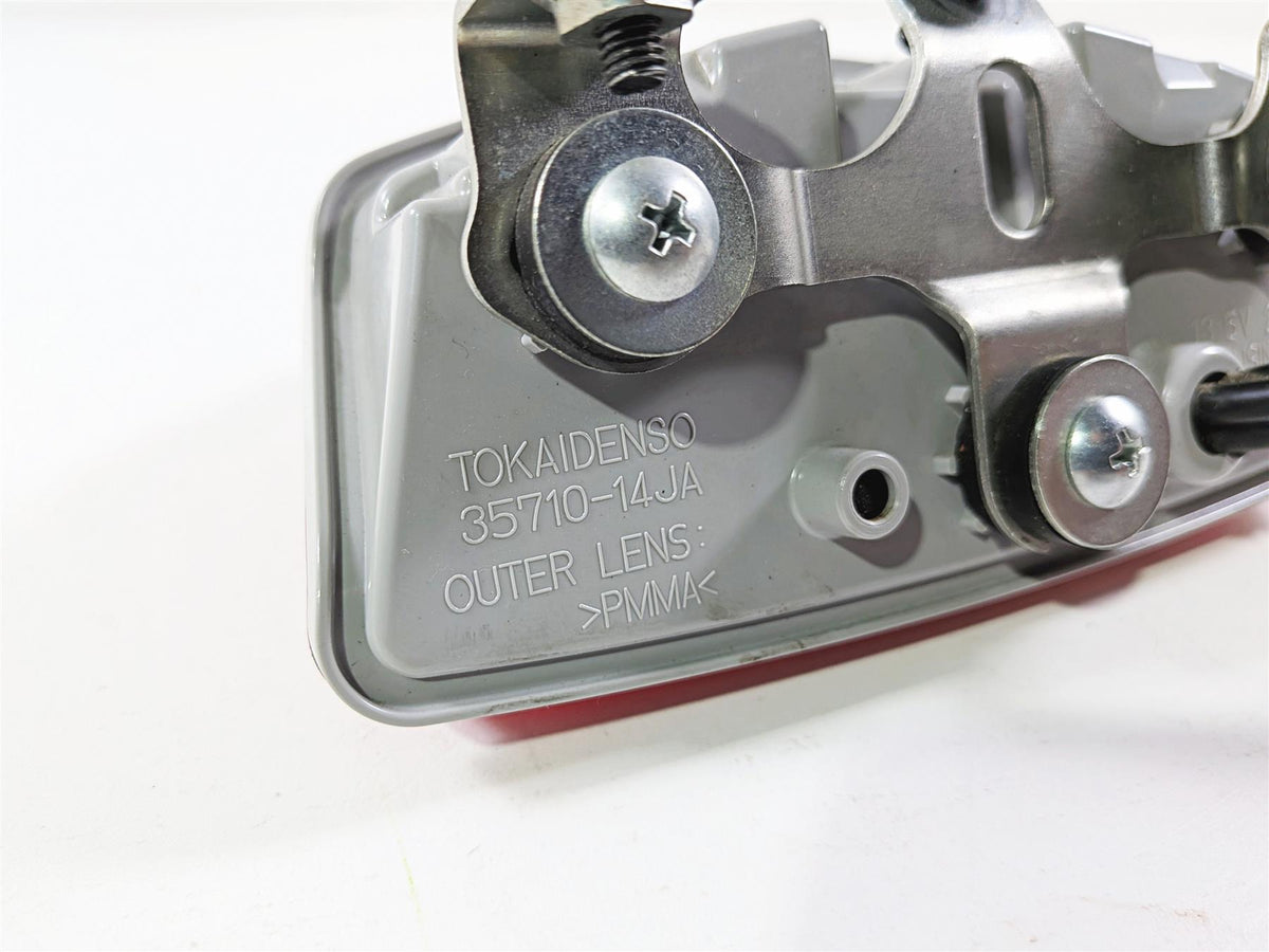 2024 Suzuki GSXR 600 Rear Taillight Tail Brake Light 35710-14JA1 35710-14JC0 {{ shop.shopifyCountryName }} - Mototech271