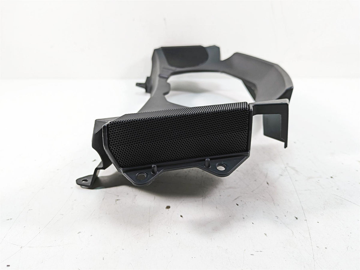2007 BMW R1200RT K26 Front Inner Gauges Fairing cover Trim 46637681279 {{ shop.shopifyCountryName }} - Mototech271