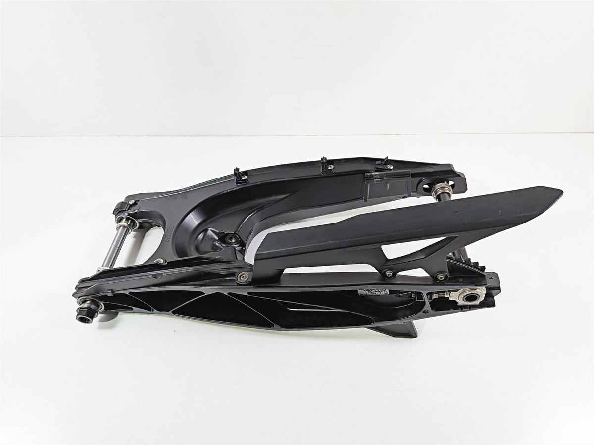 2016 KTM 1290 Super Adventure Swingarm Swing Arm & Axle 6040403004433 {{ shop.shopifyCountryName }} - Mototech271