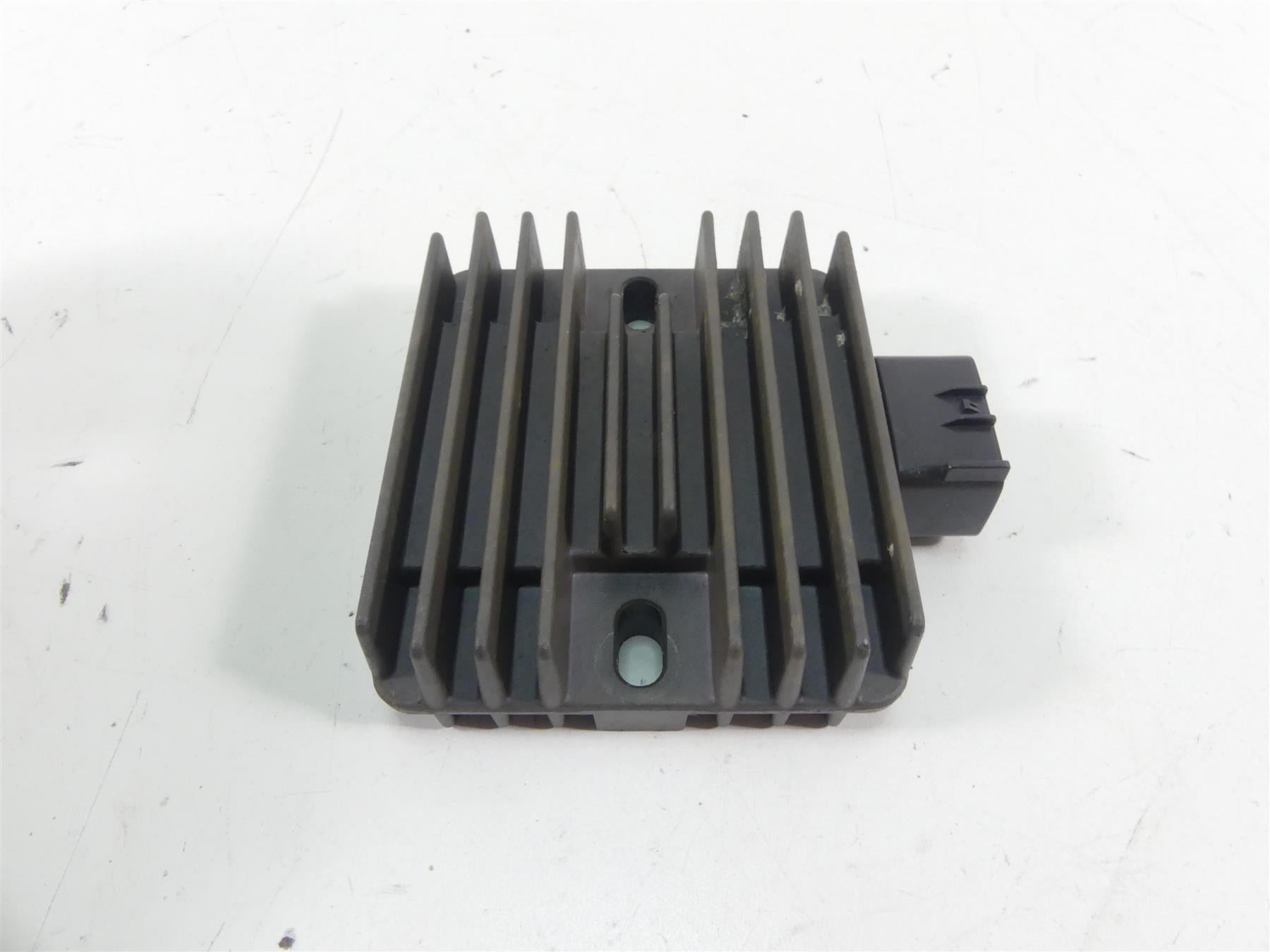 2016 Yamaha Waverunner VX 1050 Deluxe Rectifier Voltage Regulator 6D3-81960-00 {{ shop.shopifyCountryName }} - Mototech271