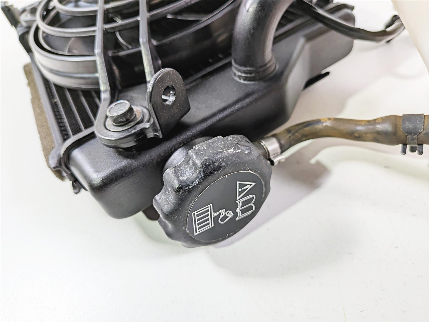 2022 Triumph Tiger 900 GT Pro Right Radiator Fan Reservoir Hoses T2104600 {{ shop.shopifyCountryName }} - Mototech271