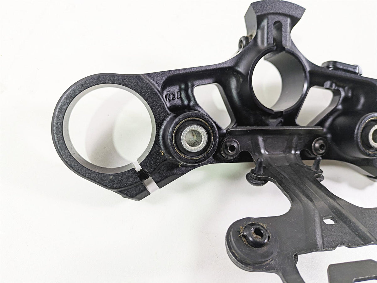 2022 Ducati Streetfighter V2 Upper Triple Tree Steering Clamp 34111851AA {{ shop.shopifyCountryName }} - Mototech271