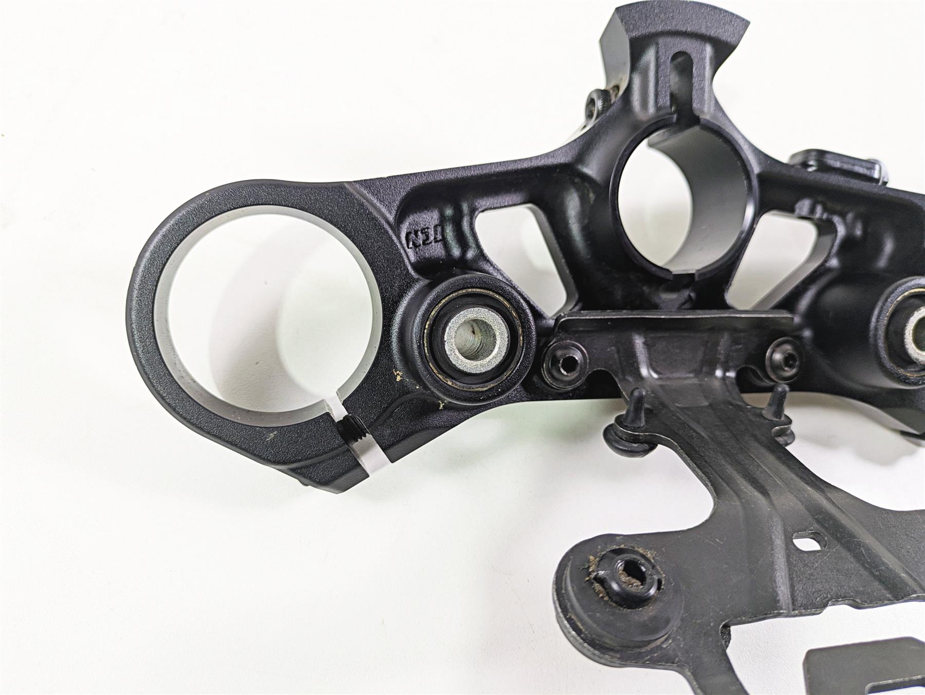 2022 Ducati Streetfighter V2 Upper Triple Tree Steering Clamp 34111851AA {{ shop.shopifyCountryName }} - Mototech271