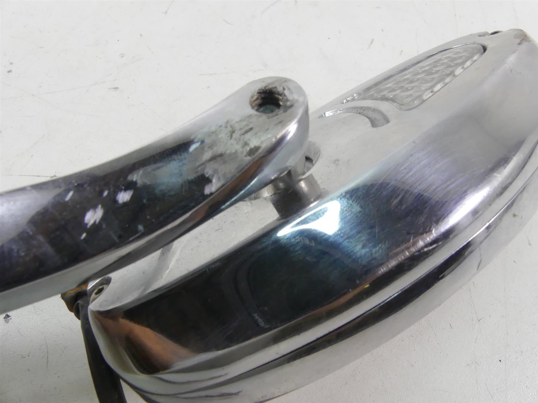 2005 Harley FXDWGI Dyna Wide Glide Kuryakyn Mirror Blinker Set - Read 77-1431 {{ shop.shopifyCountryName }} - Mototech271