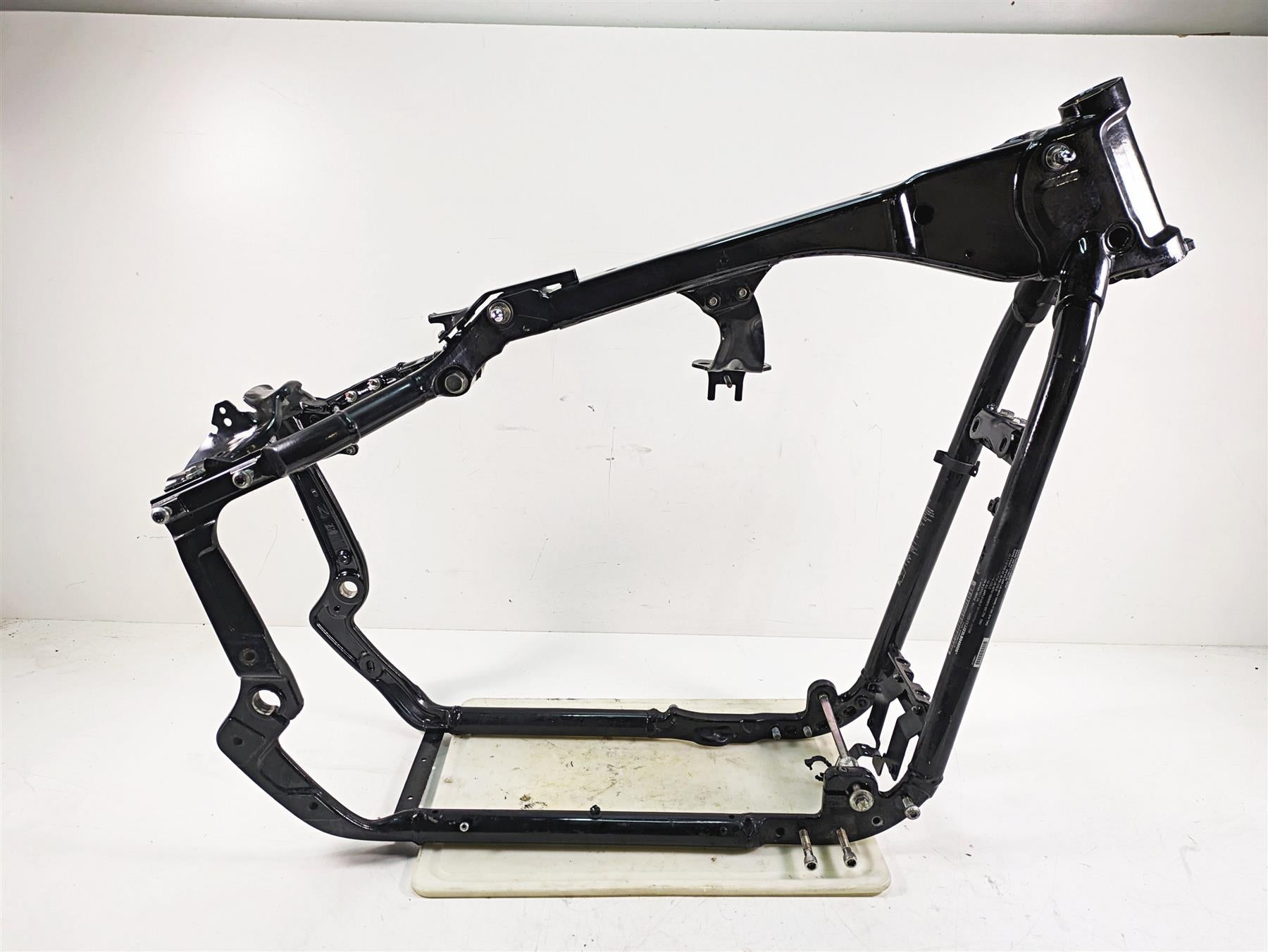 2020 Harley Softail FXBB Street Bob Straight M8 Frame Chassis 30degr With Clean California Title 47000126 {{ shop.shopifyCountryName }} - Mototech271