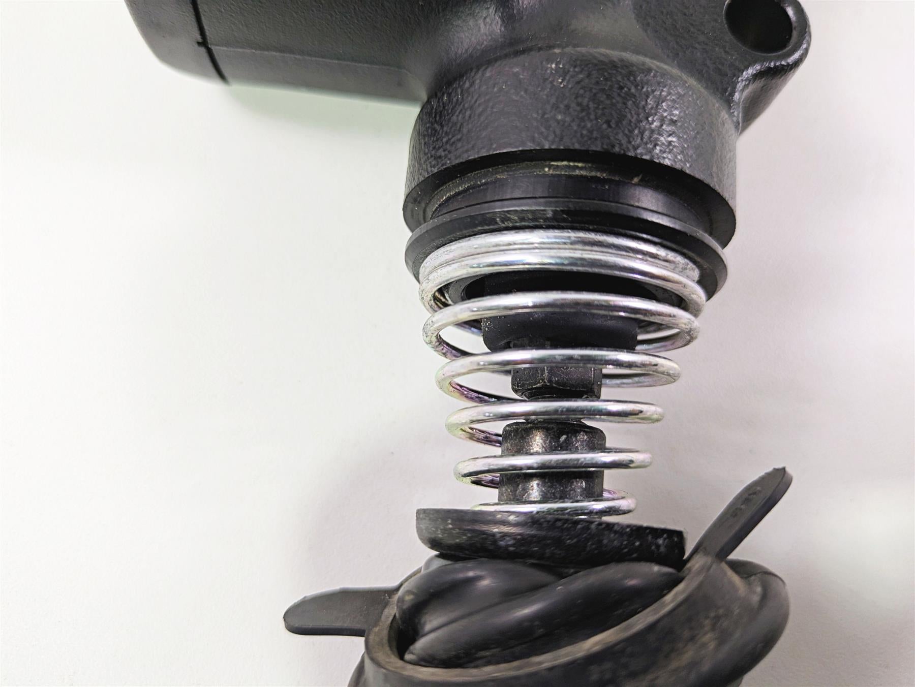 2018 Harley FLHCS Softail Heritage 115th Rear Brake Master Cylinder 5/8 41700460 {{ shop.shopifyCountryName }} - Mototech271