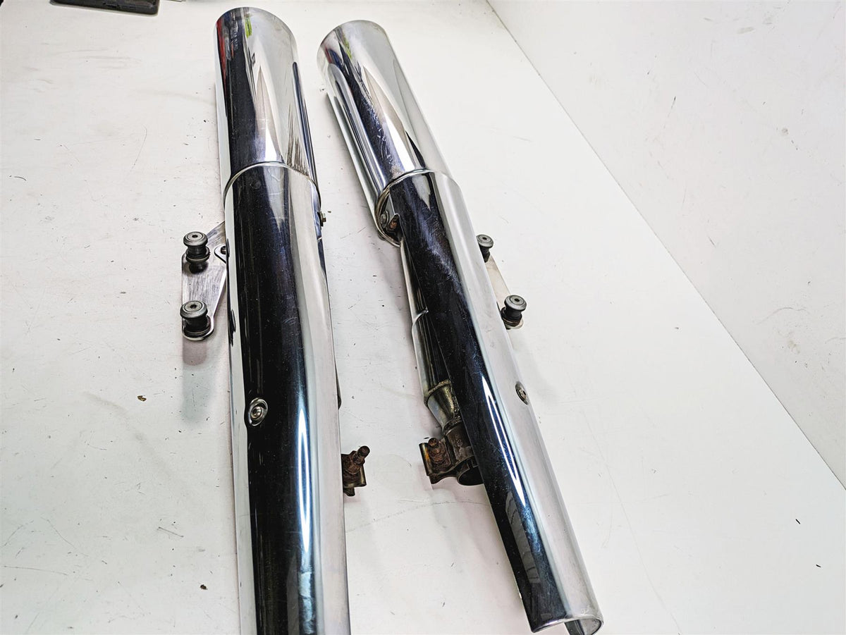 2014 Moto Guzzi California 1400 T Exhaust Pipe Muffler Set & Mounts B064126 {{ shop.shopifyCountryName }} - Mototech271