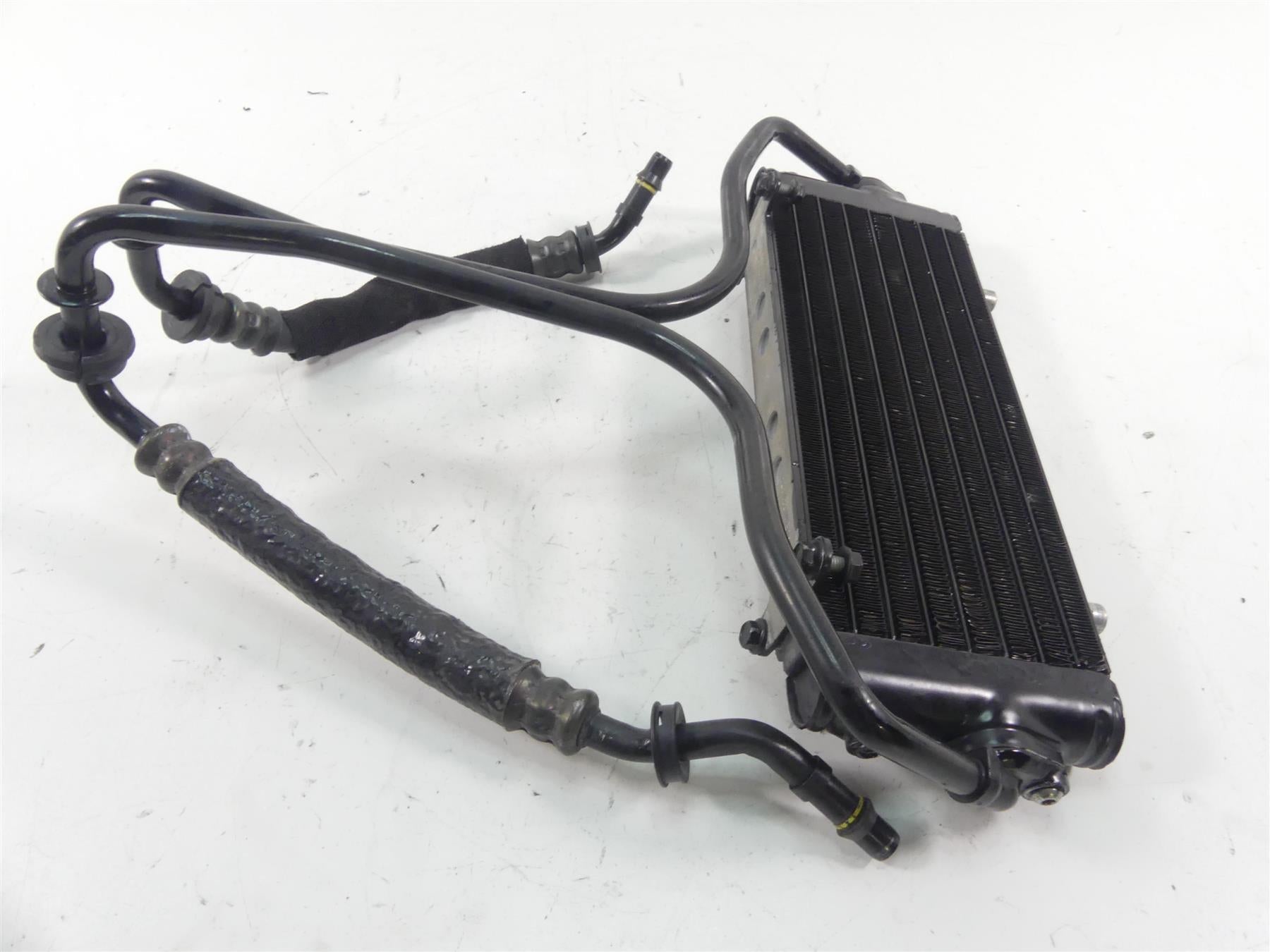 2012 Harley VRSCF Muscle Rod Oil Cooler & Lines Hoses Set 26721-04B {{ shop.shopifyCountryName }} - Mototech271