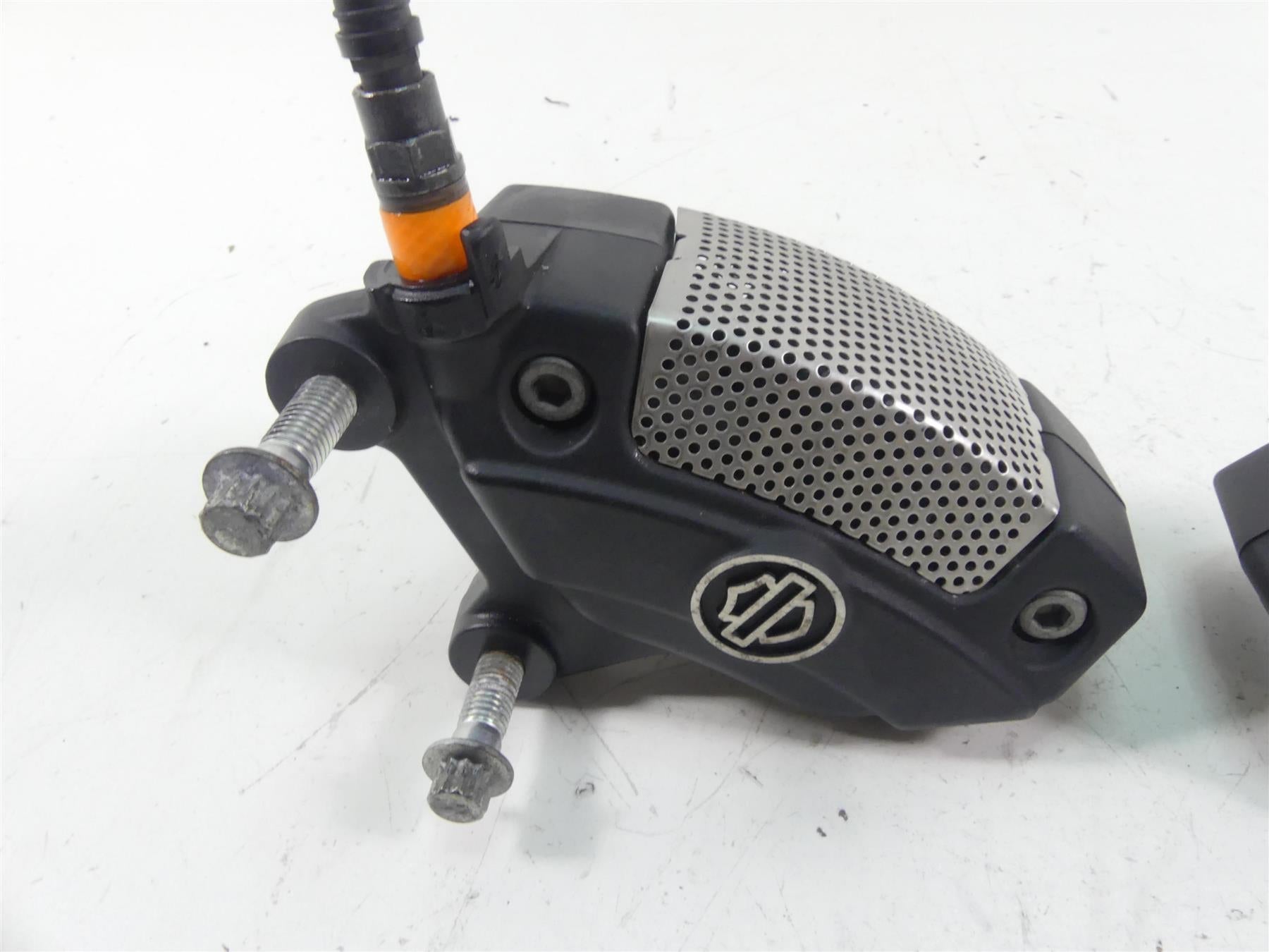 2012 Harley VRSCF Muscle Rod Front Brake Caliper + Lines Set 44731-08 44732-08 {{ shop.shopifyCountryName }} - Mototech271