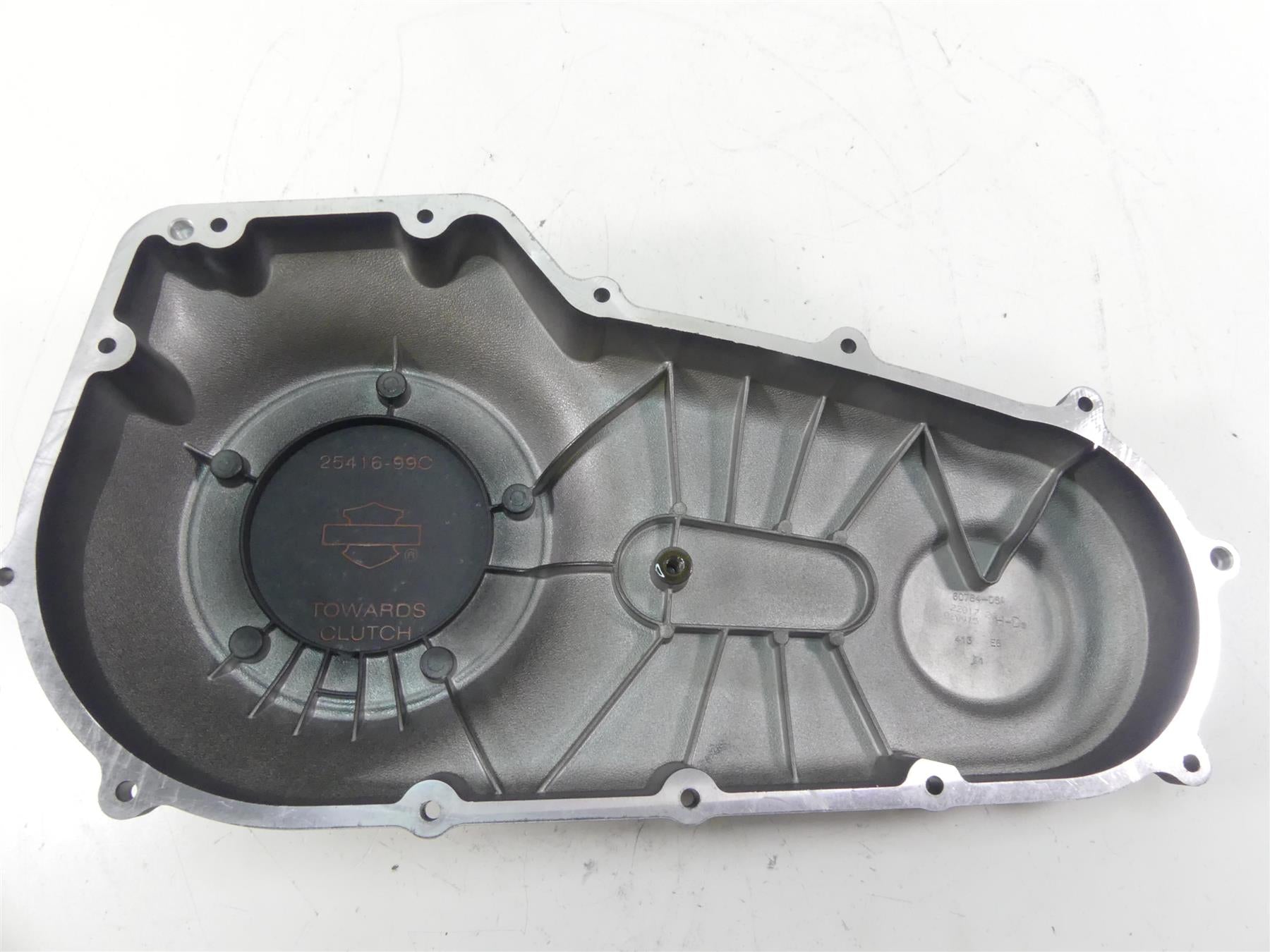 2015 Harley FXDF Dyna Fat Bob Outer Primary Drive Clutch Cover 60784-06A {{ shop.shopifyCountryName }} - Mototech271