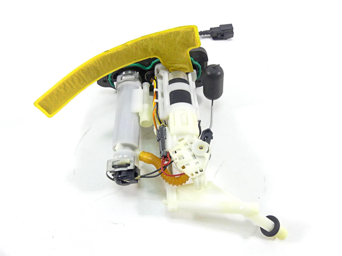 2020 Harley Softail FXST Standard Fuel Gas Petrol Pump 6k - Tested 61200043 {{ shop.shopifyCountryName }} - Mototech271