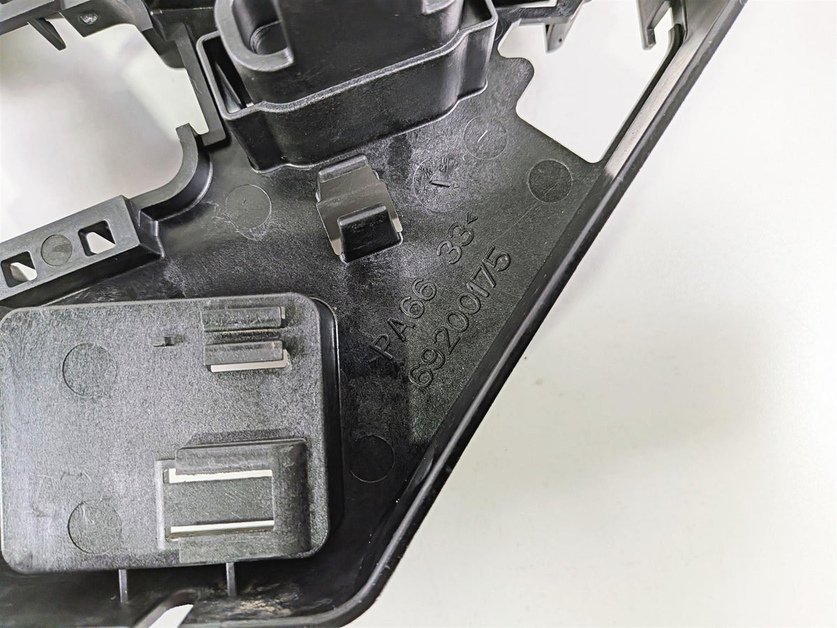 2018 Harley FLHTCU Touring Electra Glide Battery Tray & Ecm Holder 66000010A-Mototech271