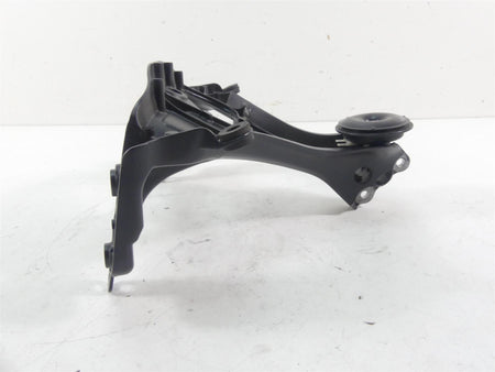 2015 Honda CBR1000 RR SC59 Front Stay Holder Carrier Mount 64501-MFL-020 {{ shop.shopifyCountryName }} - Mototech271