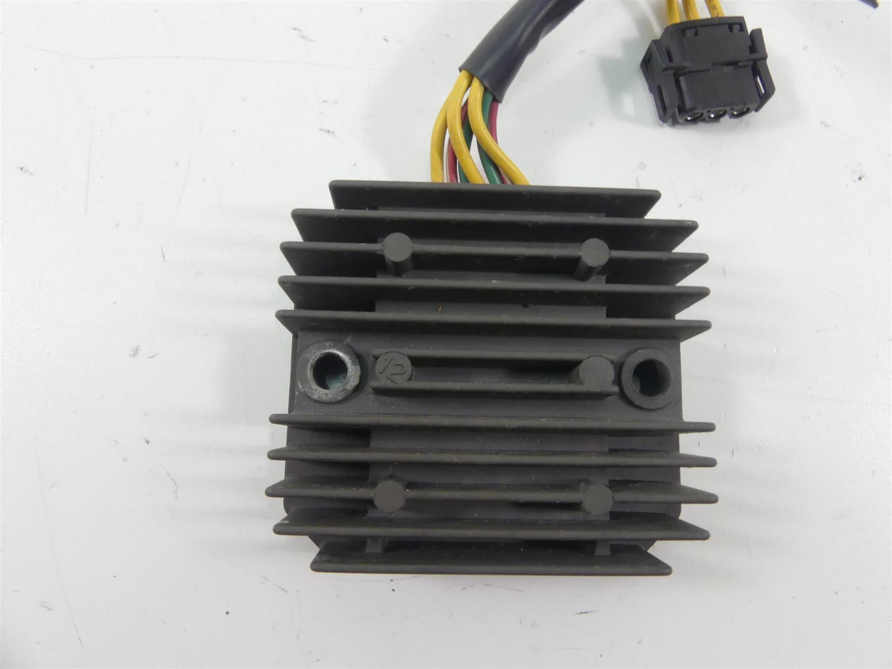 2015 BMW F800GS K72 Rectifier Voltage Regulator SH541SC 61312346550 {{ shop.shopifyCountryName }} - Mototech271