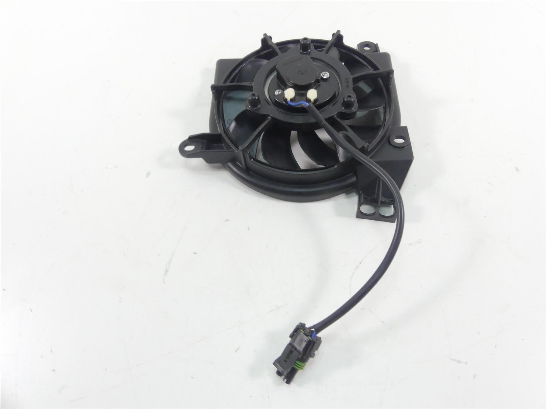 2022 Indian FTR1200 S Radiator Fan Propeller + Wiring 2414502 {{ shop.shopifyCountryName }} - Mototech271