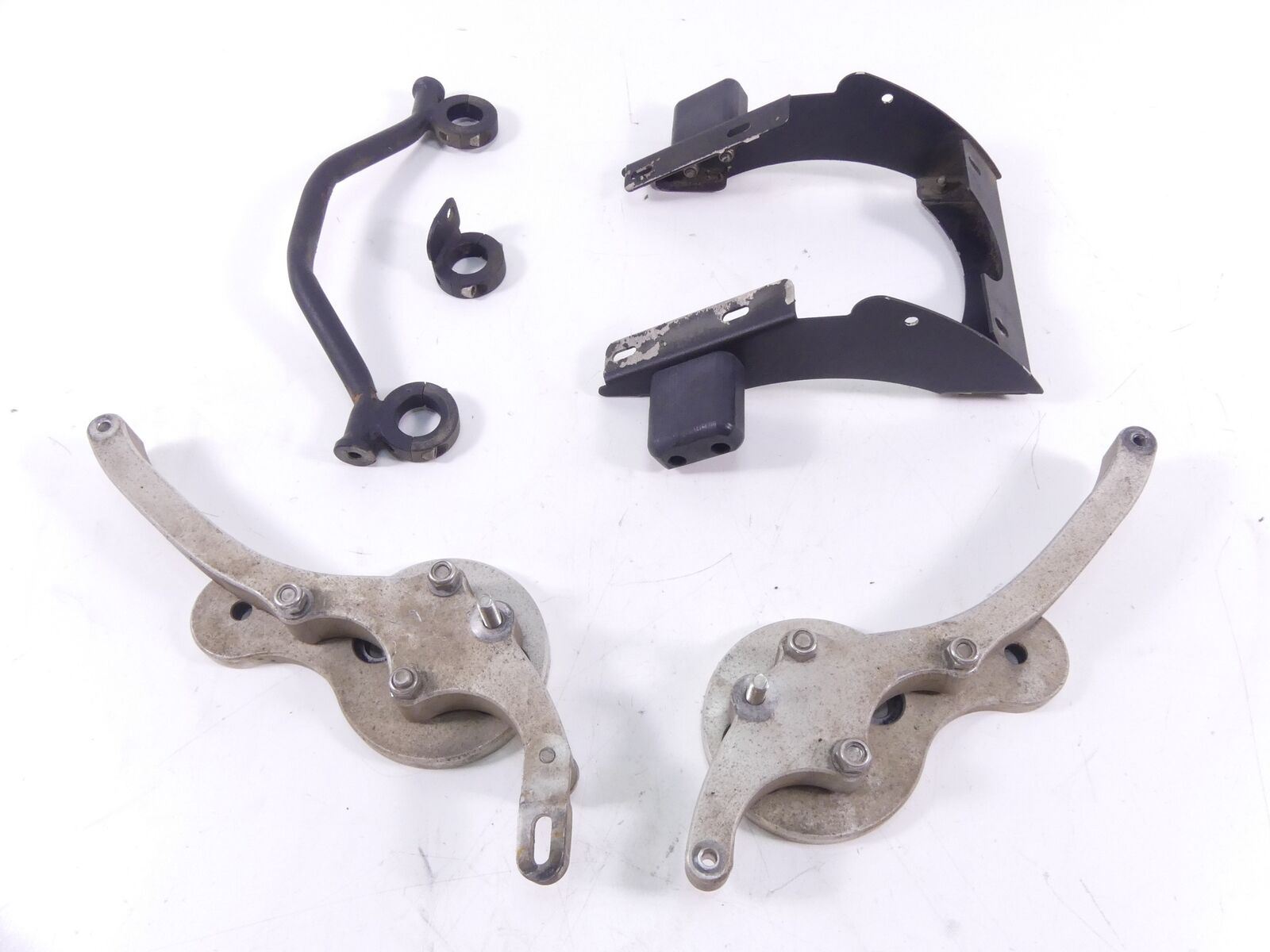 2011 BMW R1200GS R 1200 GS K25 Side Saddle Bag Mount Holder Carrier Support