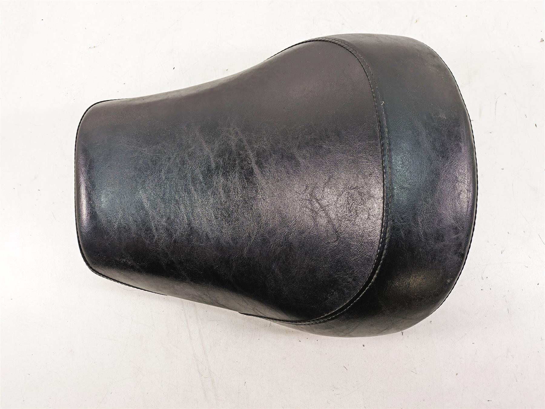 1997 Kawasaki VN1500 Vulcan Front Rider Seat Saddle - No Tears 53001-1806 {{ shop.shopifyCountryName }} - Mototech271