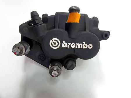 2013 BMW F800GS STD K72 Front Brake Caliper Set 34117716715 34117716716 {{ shop.shopifyCountryName }} - Mototech271