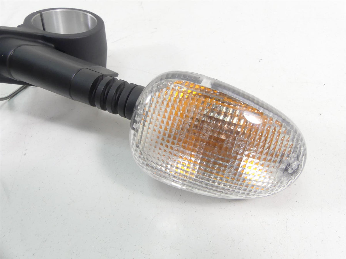 2019 Moto Guzzi V7 III Stone 750 Front Blinker Turn Signal Set 2D000261 2D000262 {{ shop.shopifyCountryName }} - Mototech271
