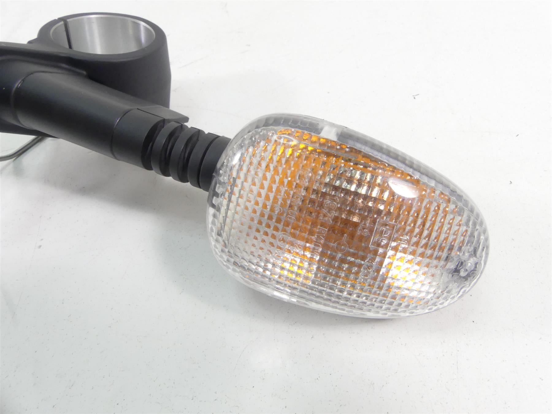 2019 Moto Guzzi V7 III Stone 750 Front Blinker Turn Signal Set 2D000261 2D000262 {{ shop.shopifyCountryName }} - Mototech271