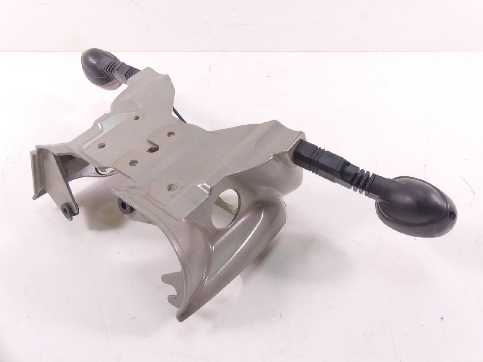 2006 Buell XB12SCG Lightning Gauge Headlight Stay Holder Blinker M0643.1ADYBQ {{ shop.shopifyCountryName }} - Mototech271