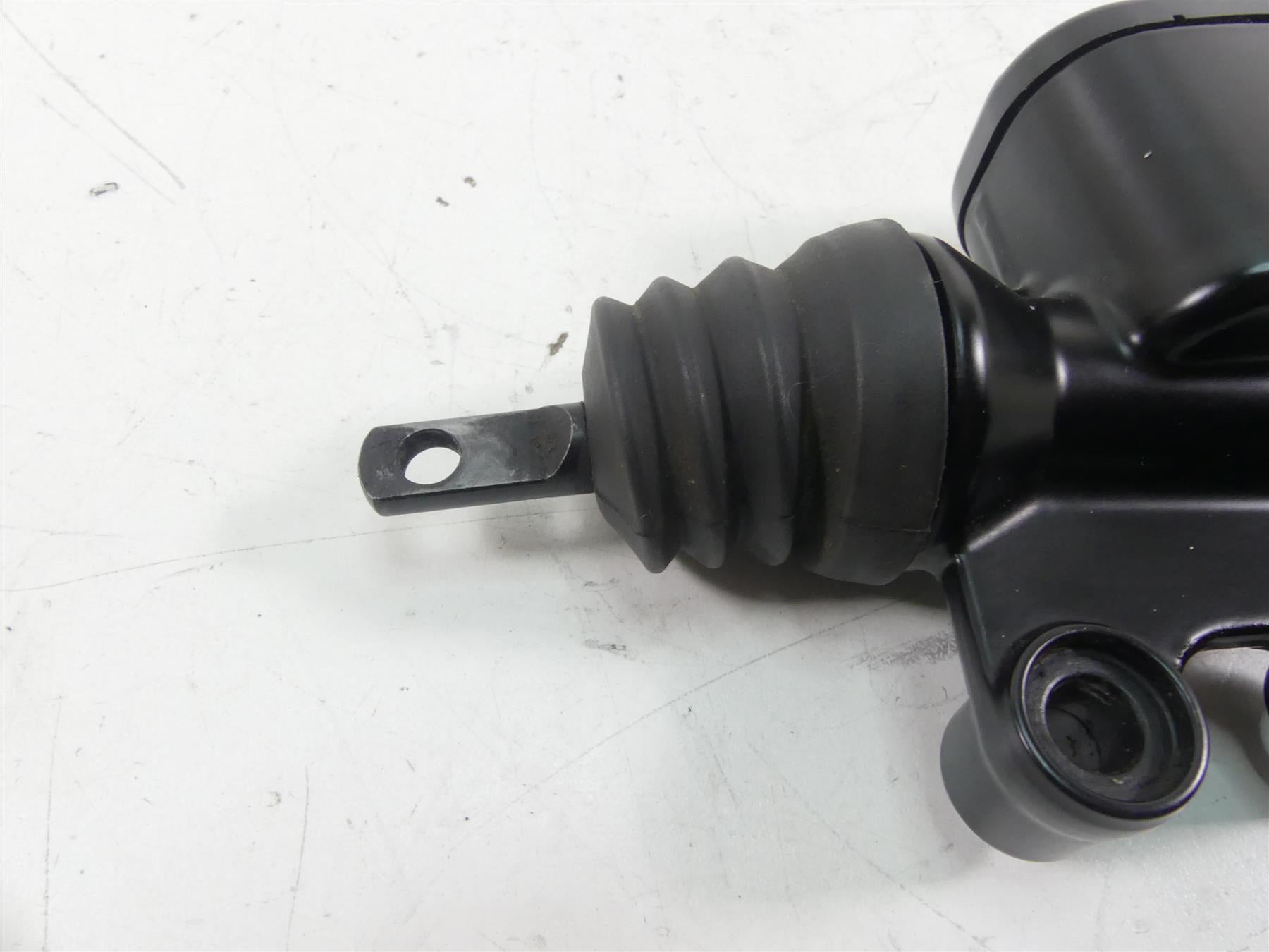 2012 Harley Touring FLHTP Electra Glide Rear Brake Master Cylinder 41700028A {{ shop.shopifyCountryName }} - Mototech271