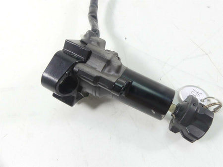 2020 Yamaha VMX17 1700 Ignition Switch Key Lock Tank Cap Set 2S3-82501-30-00 {{ shop.shopifyCountryName }} - Mototech271
