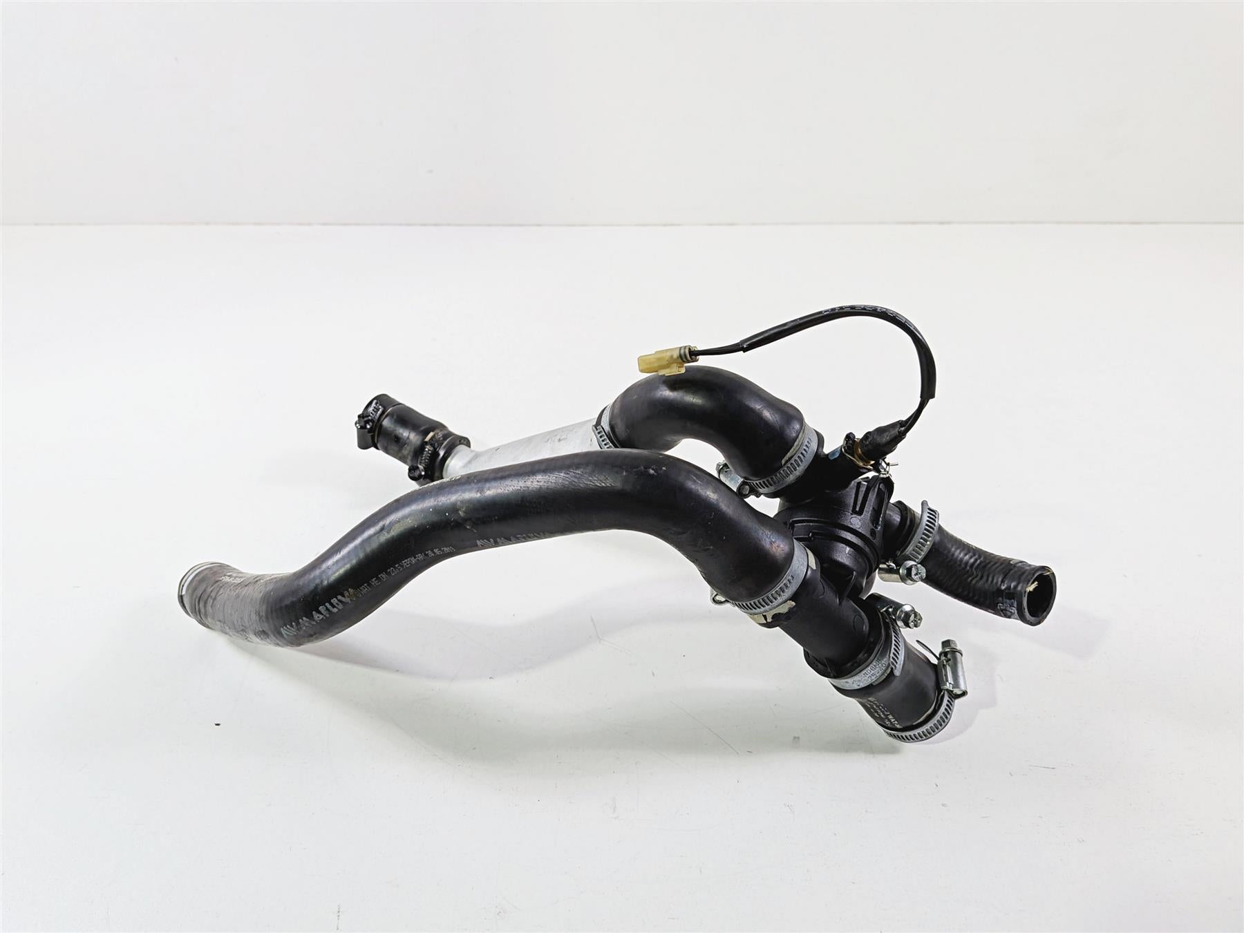 2019 Ducati Panigale V4S V4 S Corse Radiator Hoses & Thermostat 55320161A {{ shop.shopifyCountryName }} - Mototech271