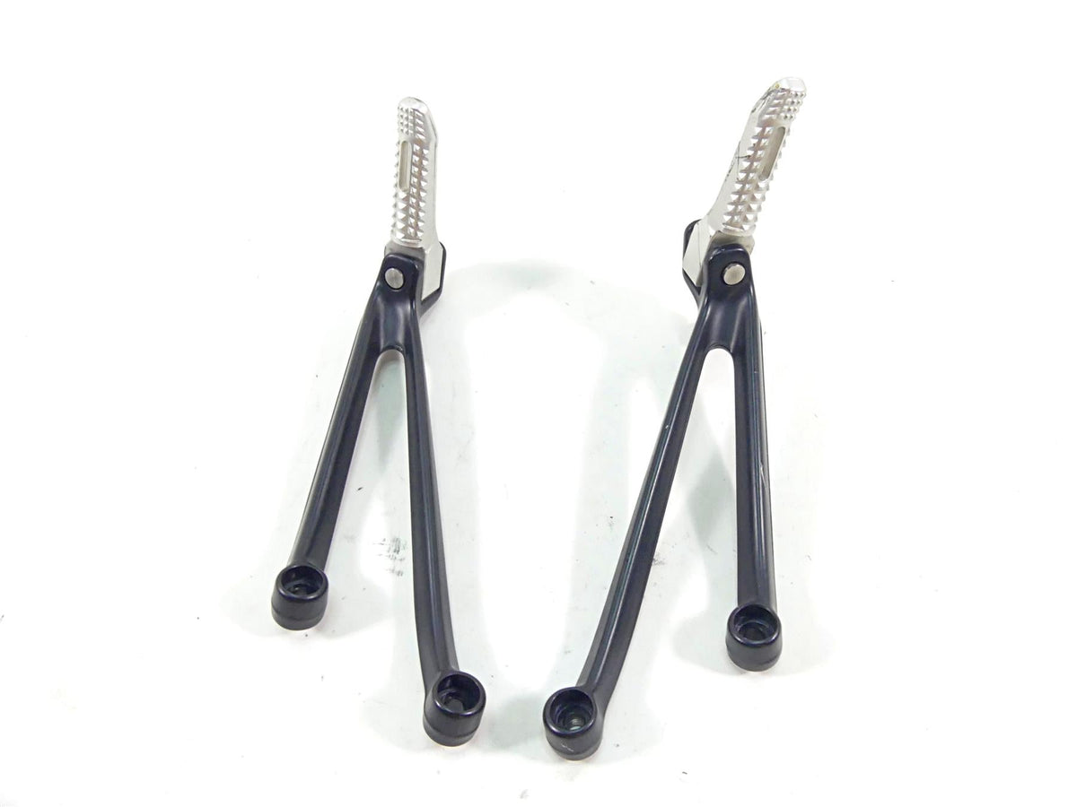2013 BMW S1000RR K46 Rear Passenger Foot Peg Rest Set 46718521680 46718521681 {{ shop.shopifyCountryName }} - Mototech271